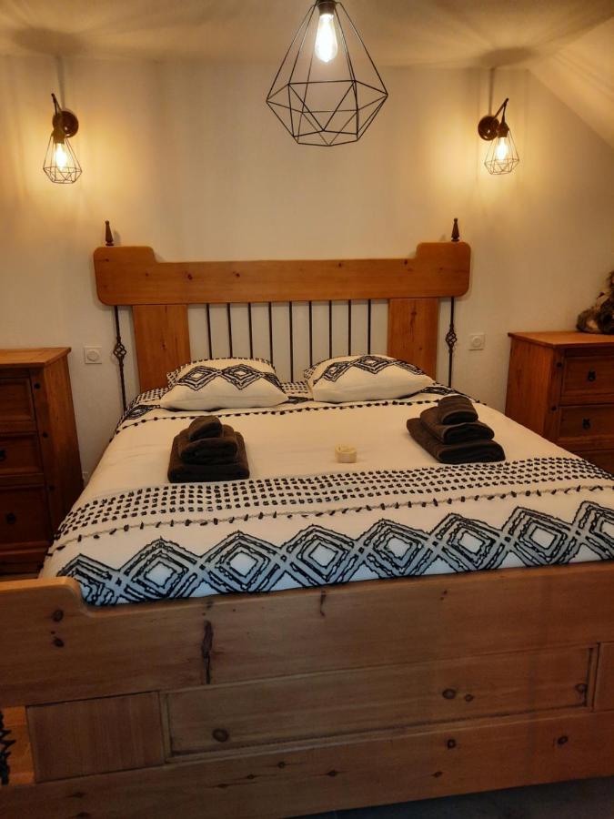 Вилла Madelaine Ranch, Nouvelle Piscine 2025 Le Gast Экстерьер фото