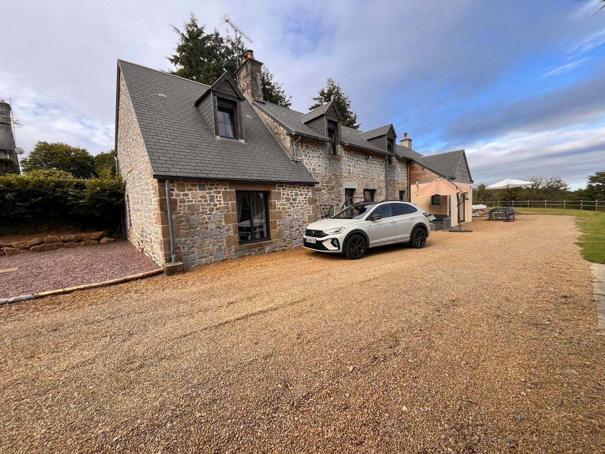 Вилла Madelaine Ranch, Nouvelle Piscine 2025 Le Gast Экстерьер фото